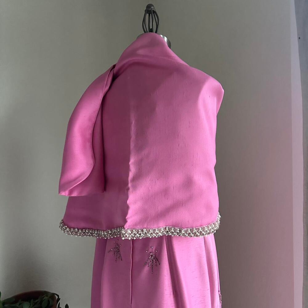 Women’s Large Dress Rose Pink Structured Full Silk Beaded Gown & Stole 1970s - Picture 6 of 7
